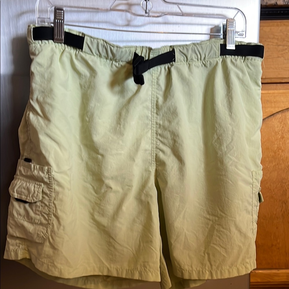 Columbia Green Cargo Shorts with Adjustable Waist